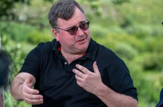 Is LinkedIn Billionaire Reid Hoffman Making an attempt to Bribe Kamala Harris? Effectively, He Comprises Multitudes