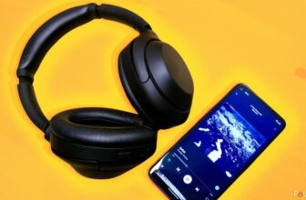 Why I favor to take heed to Bluetooth headphones on my Android telephone