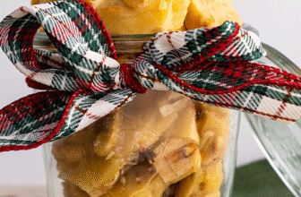 EASY MICROWAVE PEANUT BRITTLE – VIDEO