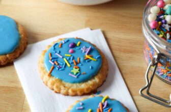 Straightforward Sugar Cookie Icing Recipe